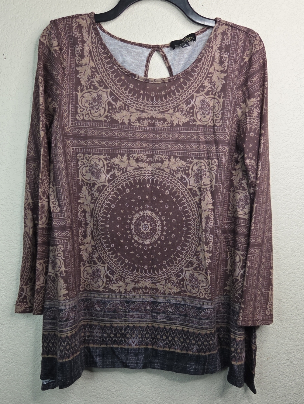 Women's Purple Paisley Long-Sleeve Top